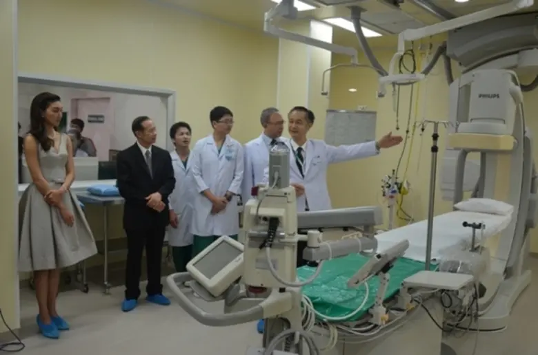 รพ.พญาไท 1 ชวนแพนเค้ก เปิดตัว “นวัตกรรมการรักษาโรคหลอดเลือดสมองแบบ 360 องศา”