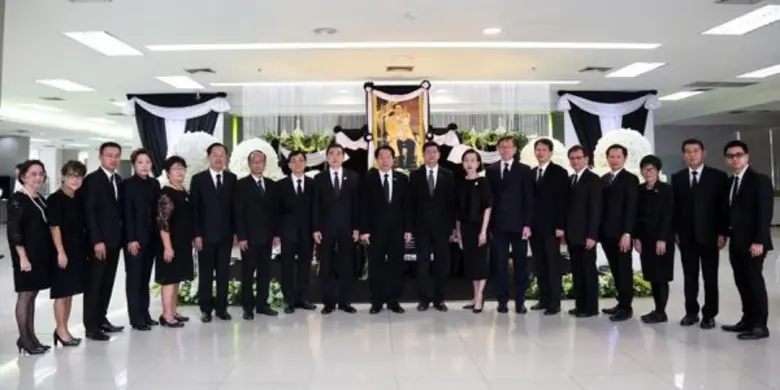 ภาพข่าว: ธพว. จัดกิจกรรมรวมพลังแห่งความภักดีน้อมถวายพระบาทสมเด็จพระปรมินทรมหาภูมิพลอดุลยเดช