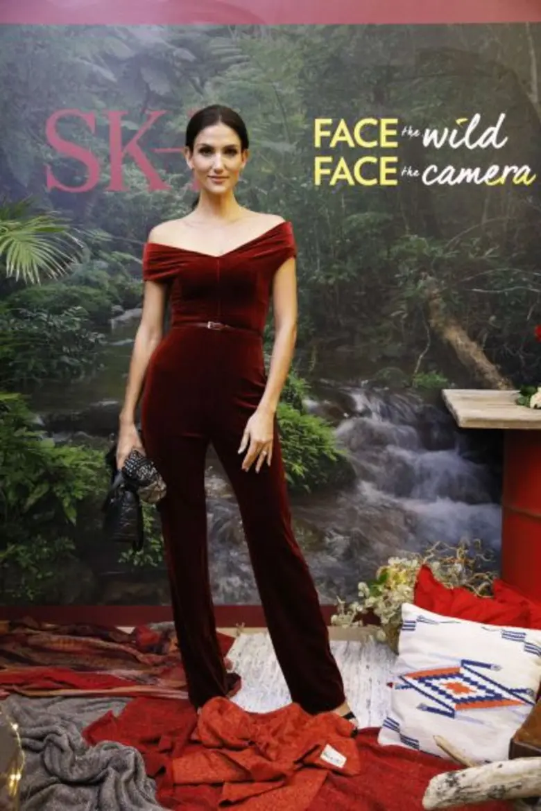 ซินดี้ สิรินยา – มาร์ช จุฑาวุฒิ นำทีมสัมผัสประสบการณ์ทดสอบผิวสุดเอ็กซ์ตรีม ร่วมพิสูจน์ประสิทธิภาพ เอสเค-ทู เฟเชียล ทรีทเมนท์ เอ็สเซ็นส์ ในป่าดิบชื้น เมืองโอกินาว่า ประเทศญี่ปุ่น