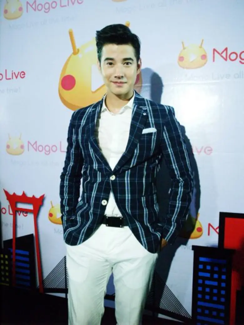 มาริโอ้ – เจเจ โชว์ความเป็นรุ่นพี่ เปิดตัว “โมโก ไลฟ์” แอพลิเคชั่นที่จะทำให้ทุกคน เป็น ซูปตาร์