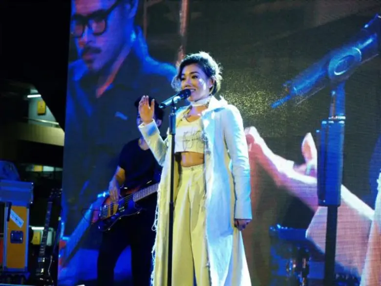 มาริโอ้ – เจเจ โชว์ความเป็นรุ่นพี่ เปิดตัว “โมโก ไลฟ์” แอพลิเคชั่นที่จะทำให้ทุกคน เป็น ซูปตาร์