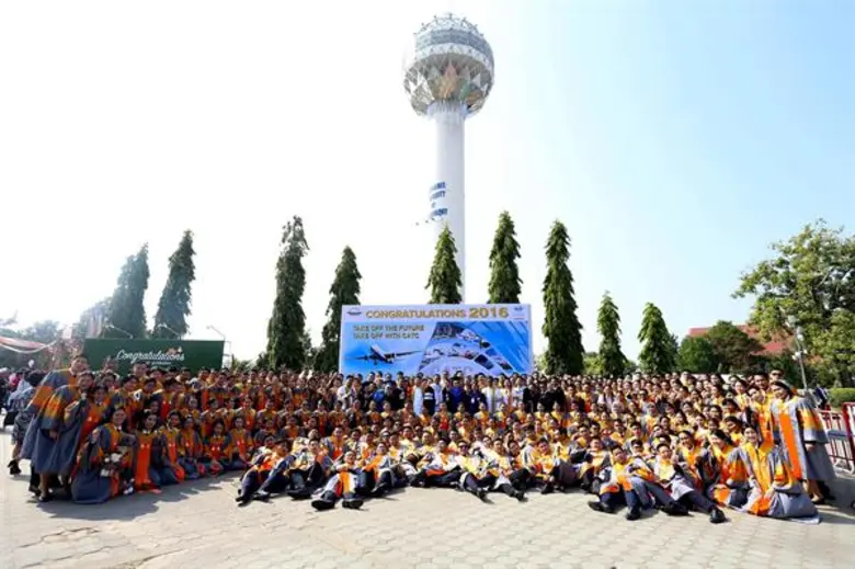 สถาบันการบินพลเรือน ร่วมพิธีพระราชทานปริญญาบัตร ประจำปีการศึกษา 2559