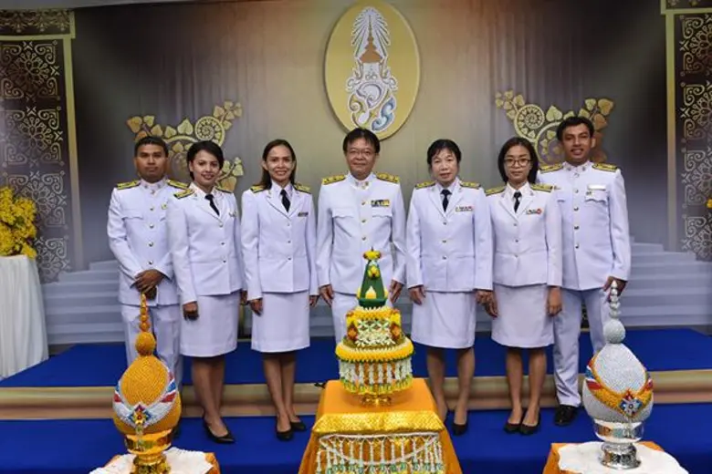 ม.สงขลานครินทร์ ตรัง บันทึกเทปโทรทัศน์ถวายพระพรสมเด็จพระเจ้าอยู่หัว รัชกาลที่ 10