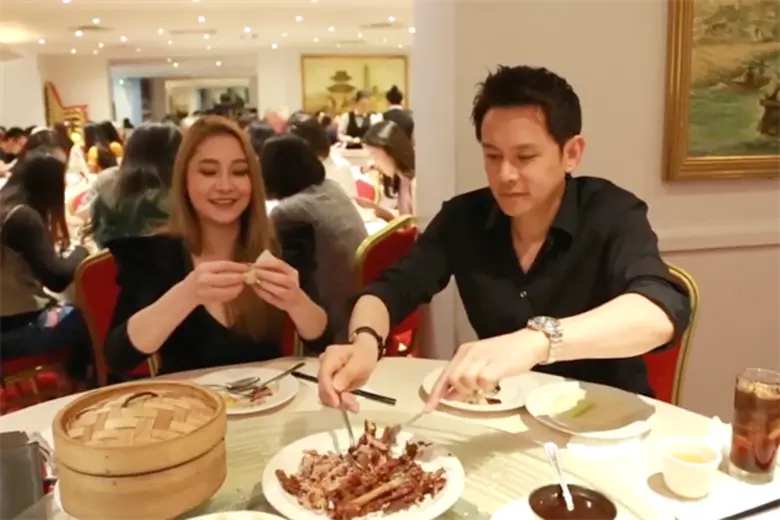 ทีวีไกด์: รายการ "หนีเที่ยวกัน" “ฟลุค&นาตาลี” เซอร์ไพรส์กลางลอนดอน!