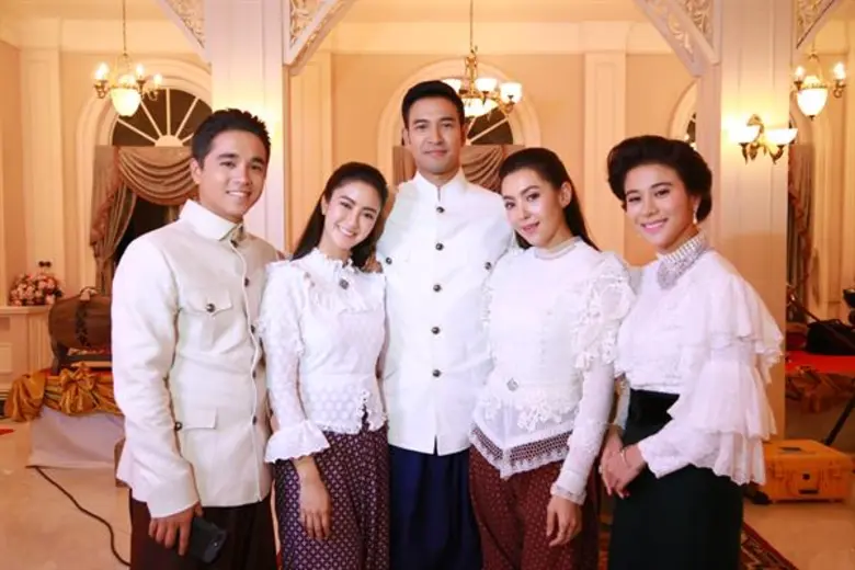 “เปิดกองวิก3” ละคร ปี่แก้วนางหงส์ ความรัก ฐานันดร และ การรอคอย แม้ว่าจะต้องรอไปกี่ภพกี่ชาติก็จะรอ...