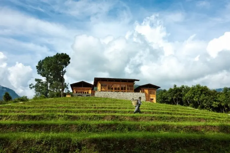โรงแรมในเครือ โคโม โฮเต็ลส์ แอนด์ รีสอร์ทส ได้รับการจัดอันดับให้เป็นโรงแรมที่ดีที่สุด จากการประกาศผลรางวัลประจำปี 2561 ของ Conde Nast Traveler’s Readers Choice Award