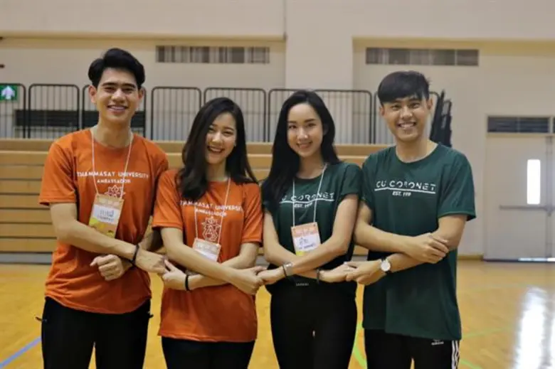 เจ็ทส์ ฟิตเนส 24 ชั่วโมง อาสาเพิ่มความฟิตแอนด์เฟิร์มให้นิสิต-นักศึกษา ในกิจกรรมอุ่นเครื่องก่อนงานฟุตบอลประเพณีธรรมศาสตร์-จุฬา ครั้งที่ 73