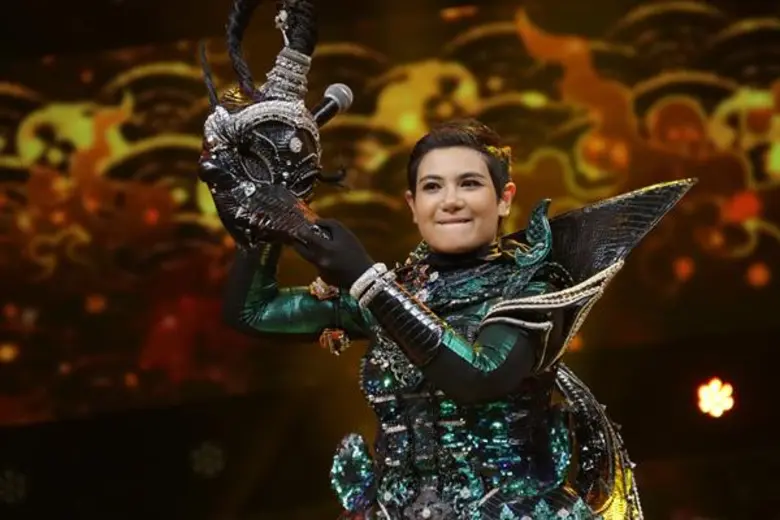 The Mask วรรณคดีไทย ดุเด็ดเผ็ดมัน “หน้ากากโสนน้อยเรือนงาม” คว้าแชมป์กรุ๊ปไม้ตรี ถอดหน้ากากชาละวัน เป็น “ซิลวี่ ภาวิดา”