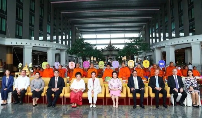 ภาพข่าว: โนโวเทล สุวรรณภูมิ แอร์พอร์ต ทำบุญครบรอบ 13 ปีของโรงแรมฯ