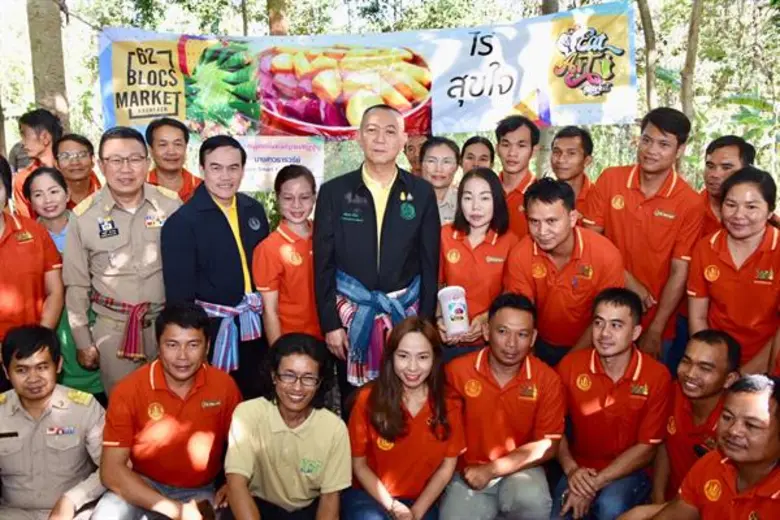 กระทรวงเกษตรฯ สนับสนุน Young Smart Farmer หวังให้เป็นต้นแบบในการทำการเกษตรแบบยั่งยืน