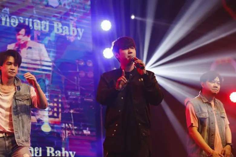 'GSB Duo Concert’ คอนเสิร์ตสุดพรีเมียม 'นนท์ ธนนท์’ และ 'แกงส้ม ธนทัต’ เยือนเวทีให้สาวๆ ใจละลาย