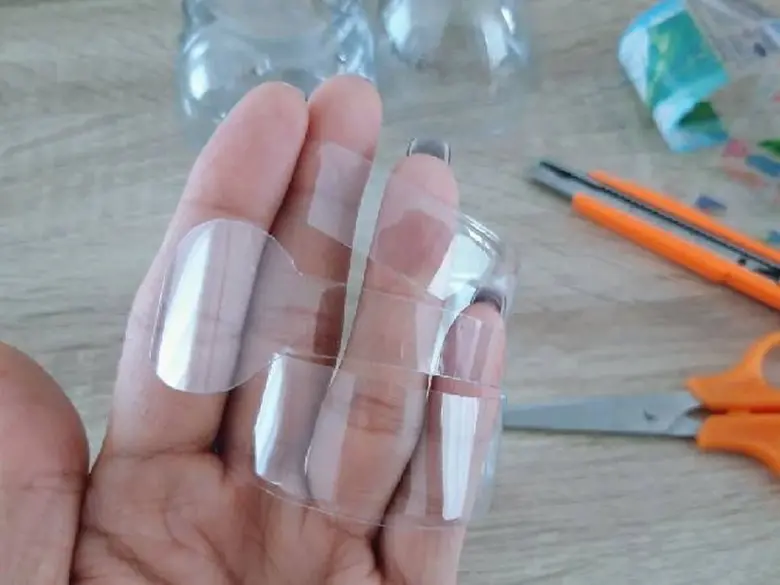 DIY สายรัดหน้ากากอนามัย จากขวดน้ำพลาสติกแบบง่ายๆ