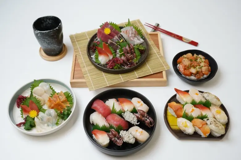 ฉลองครบรอบ 1 ปี ร้าน TAKA Marche (ทาคา มาร์เช่) สาขาใจกลางเมืองกูร์เมต์ มาร์เก็ต ชั้น G สยาม พารากอน