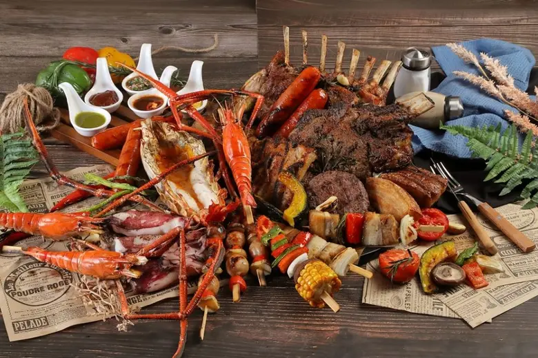 "IMPACT Lakefront" proudly presents delicacies for BBQ lovers including "Camping Set" (1,499 baht/person) and a la carte menu items with price ranging from 99 - 4,999 baht