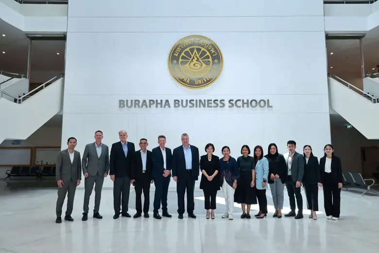 Top executives from Centara Hotels & Resorts paid a visit to the Tourism Innovation Lab