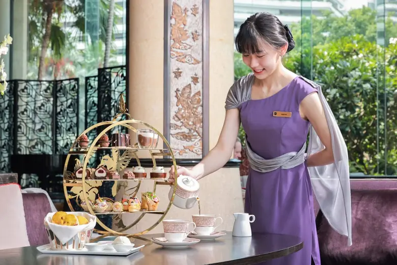 อิ่มเอมไปกับชุดน้ำชายามบ่ายธีม "รสชาติช็อกโกแลตไทย" ที่ ล็อบบี้ เลาจน์ โรงแรมแชงกรี-ลา กรุงเทพฯ