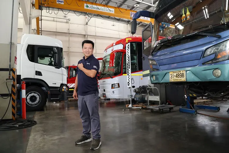 พร้อมล่าสุดจัดการแข่งขัน Scania Top Team ...