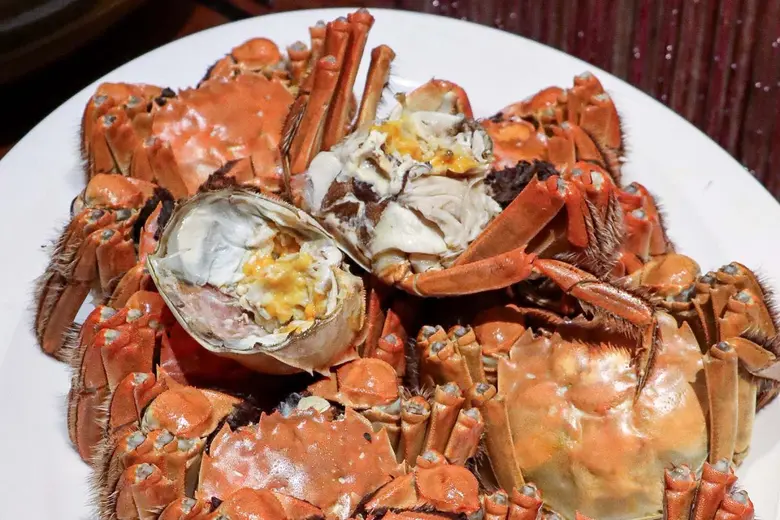"Hong Kong Hairy Crab" at Yok Chinese Restaurant
