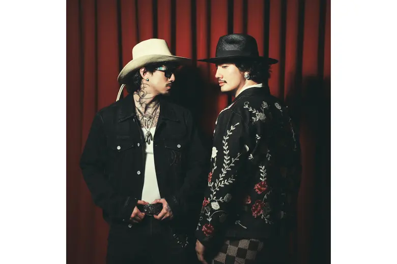 "เป้ อารักษ์" ชวน "TIMETHAI" ควบม้า เตรียมบุกทองหล่อ กับซิงเกิลใหม่ "คาวบอยทองหล่อ" ดวลความหล่อแบบช็อตต่อช็อต