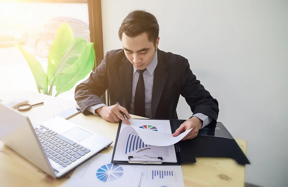 ความเสี่ยงเมื่อปิดงบการเงินผิด