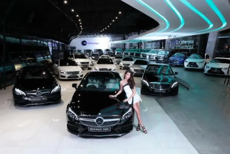 Benz NK จัดแคมเปญพิเศษ ส่งท้ายปี “Star Fest. 2015” The Season of Celebration