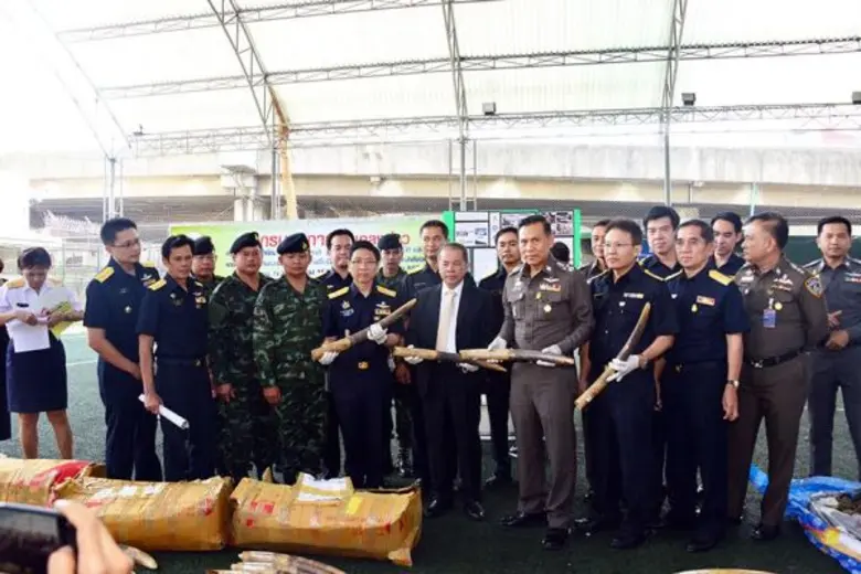 นายกุลิศ สมบัติศิริ อธิบดีกรมศุลกากร ร่วม...