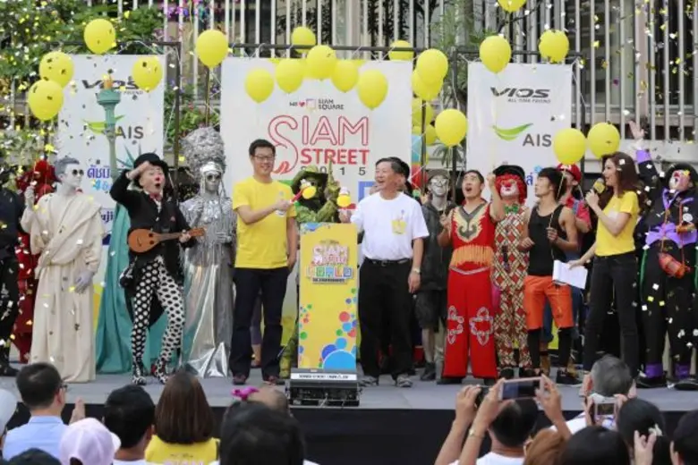 สมกับเป็นมหกรรมการแสดงนานาชาติตามท้องถนนท...