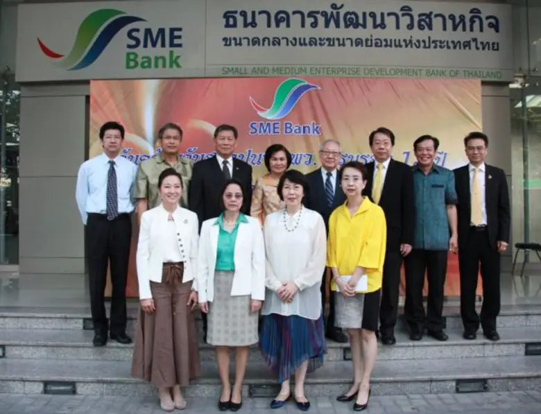นางพรรณขนิตตา บุญครอง ประธานกรรมการบริหาร นายวรมิตร...