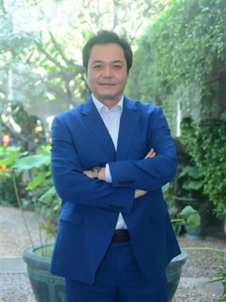 ผู้ใหญ่ใจดี.. ต้องขอแสดงความยินดีกับ ศิลป...