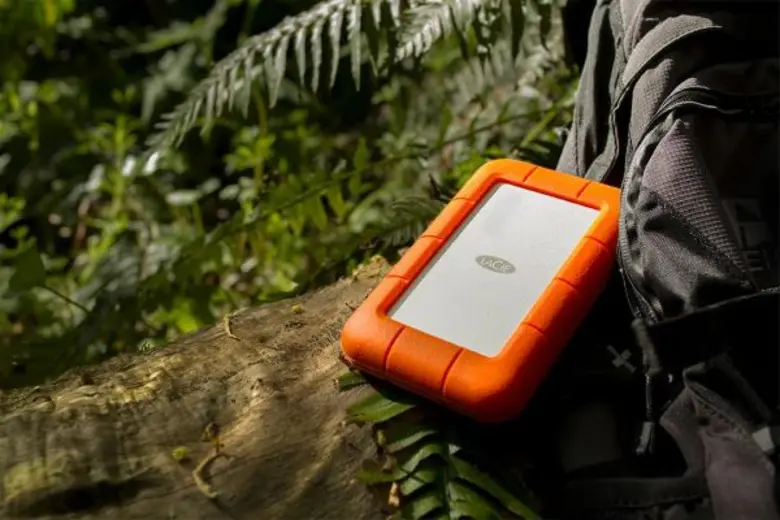 “SEAGATE” เอาใจ Mac Lover คว้า “Lacie Rugged Thunderbolt” เข้าไทย สีจี๊ดโดนใจ พร้อมโหลดไวด้วยพอร์ท Thunderbolt