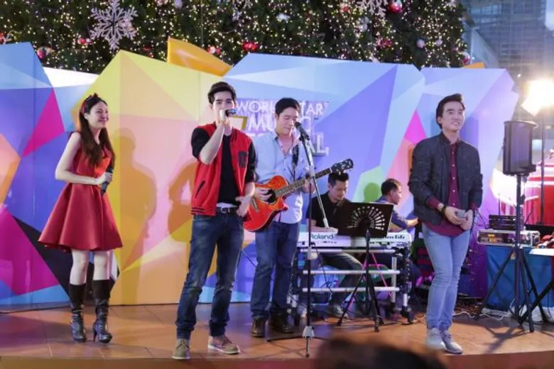 “แพม-ลิตา” จัดเต็ม ขนแขกรับเชิญแน่นเวที อิ่มใจ อิ่มบุญกับคอนเสิร์ตการกุศลหารายได้สร้างอาคารเรียน