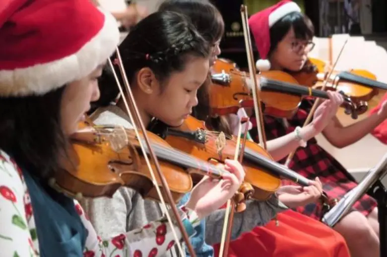 Yamaha String Orchestra สร้างสีสันความสุข Christmas Concert 2015