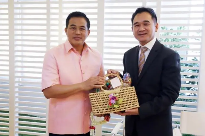 นายสมชัย สัจจพงษ์ ปลัดกระทรวงการคลัง ให้ก...