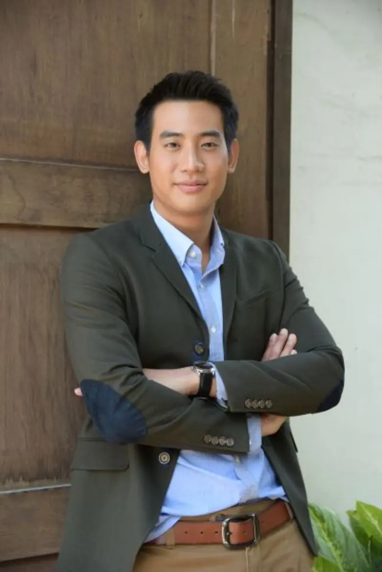 ถือเป็นอีกหนึ่งนักแสดงที่มากความสามารถ อย...