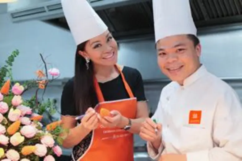 มาเรียนเป็นเชฟอาหารไทย และเปิดร้านอาหารไทย