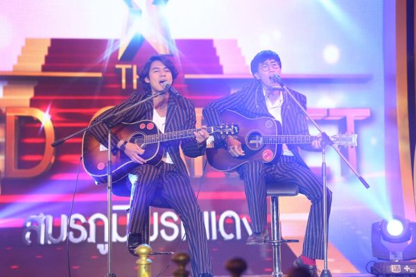 รายการ "The Red Carpet สมรภูมิพรมแดง" สัป...
