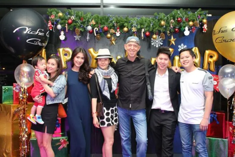 ภาพข่าว: นิชคาร์กรุ๊ป รวมพลลูกค้าซุปเปอร์คาร์หรู จัดงานเลี้ยงปีใหม่ชื่นมื่น