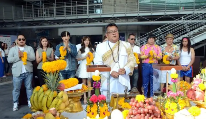 ช่องเวิร์คพอยท์ จับ “โทนี่ รากแก่น” ประกบคู่ “เก้า สุภัสสรา” ใน “ระเบิดเถิดเทิงแดนเซอร์ทะลวงไส้”