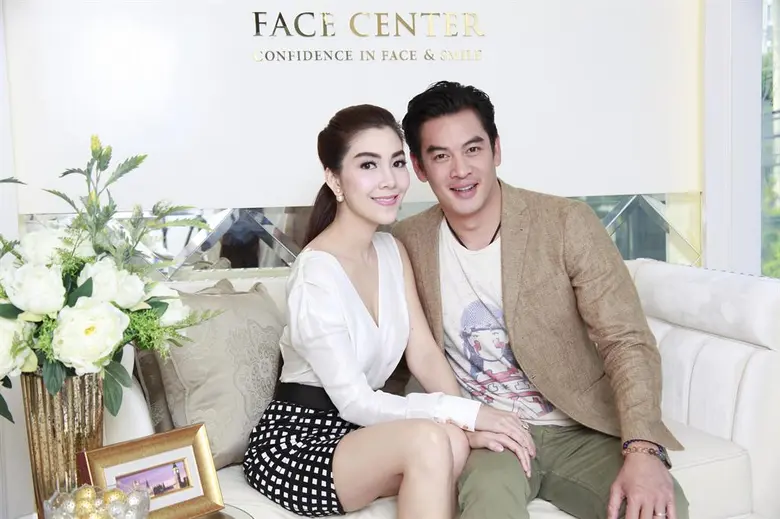 หลังจากควงไปสวีทหวานแหววที่ต่างแดนพอกลับมาปุ๊บคู่รั...