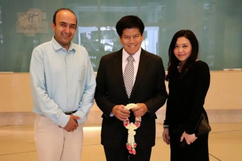 มร. ซารัด อุปาดาย, ผู้ช่วยผู้จัดการทั่วไป, โรงแรมฮอ...