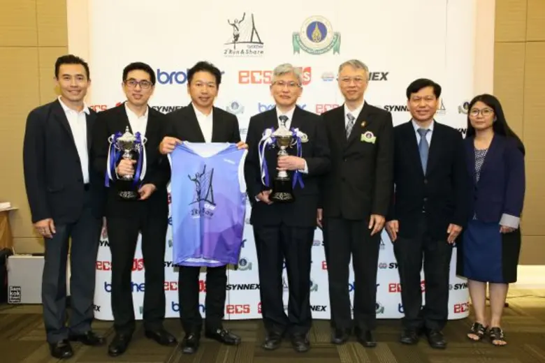 โรงพยาบาลรามาธิบดี นำโดย รองศาสตราจารย์นา...
