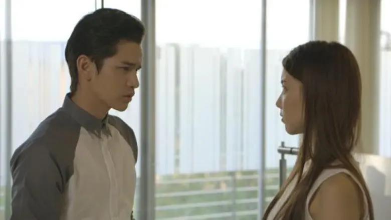ทีวีไกด์: ซีรี่ส์ “Kiss The Series รักต้องจูบ” “มุก” งง “เต๋า” ดุแรง หาว่าเล่นแชทกับแฟน !!!