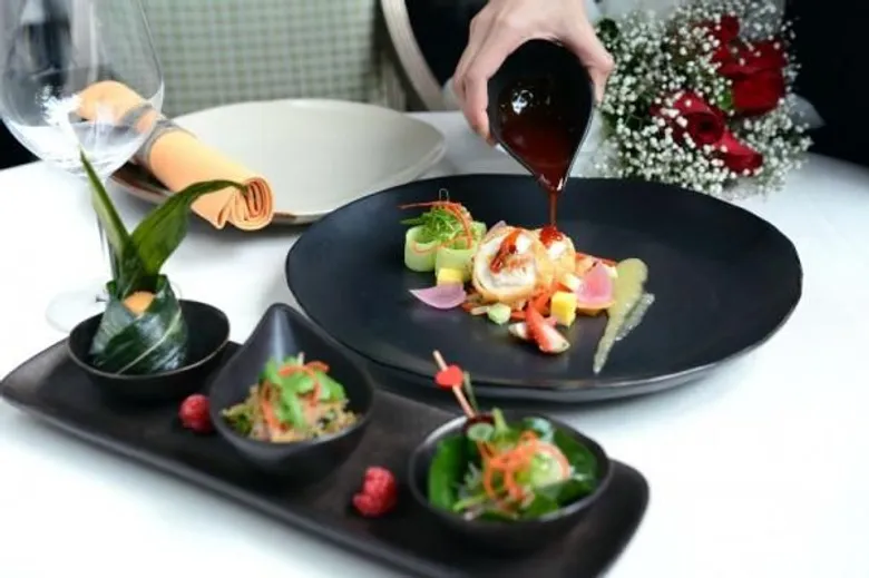 กามเทพแห่งรักในวันวาเลนไทน์ ณ โรงแรมดุสิตธานี กรุงเทพฯ