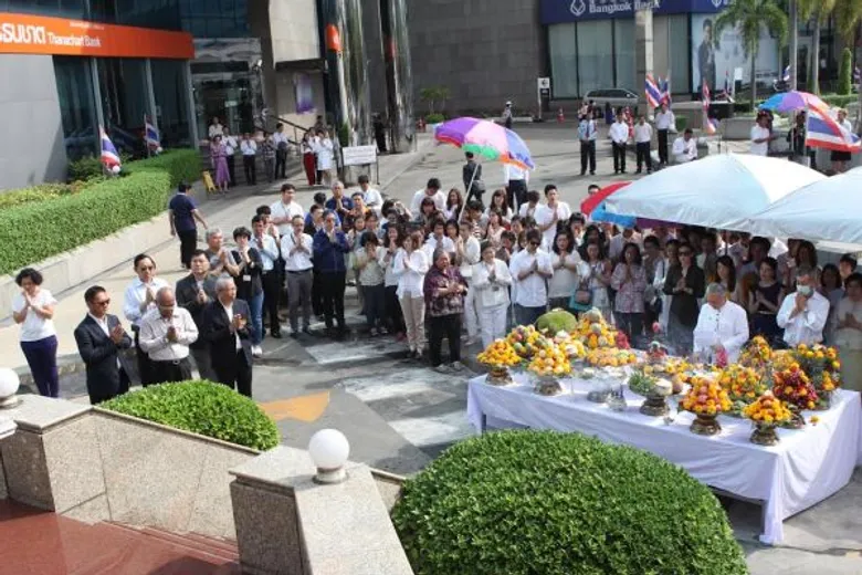 ช่อง 3 ถือฤกษ์ดี บวงสรวงศาลพระภูมิ ศาลพระพรหม ปี 2559