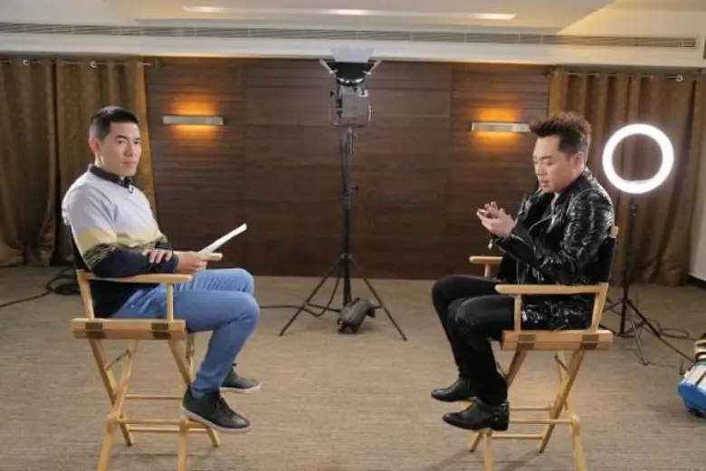 ทีวีไกด์: รายงาน “ตื่นมาคุย” เปิดตัวช่วงพิเศษ “WOODYTALK สด!” กับแขกคนแรก “มดดำ คชาภา”