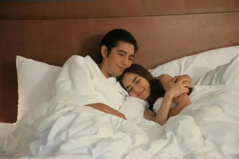 'หนุ่ม-ใบเตย’ สะดุ้งโหยง!! 'เอมี่’ บุกอาละวาด ถึงเตียง!!
