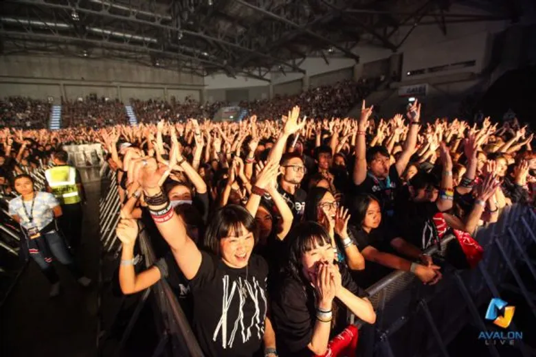 ประทับใจซึ่งกันและกัน! ทั้ง ONE OK ROCK และสาวกชาวไทย อาวาลอน ไลฟ์ โชว์งานคุณภาพ คอนเสิร์ตมันส์สุดติ่ง คุ้มค่าเกินราคา สมคำร่ำลือ