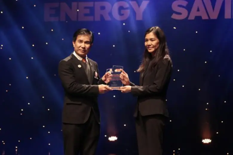 คุณภัทราวรรณ พัฒนพิพิธไพศาล ผู้อำนวยการฝ่...