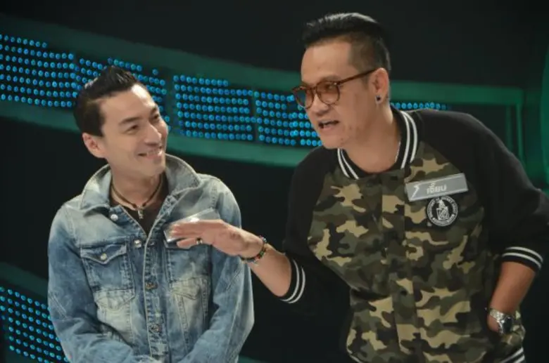 ทีวีไกด์: รายการ "ปริศนาฟ้าแลบ" ตลก ปะทะ ร็อค ใครจะอยู่ใครจะไป รวมทีมลุ้นใน ปริศนาฟ้าแลบ