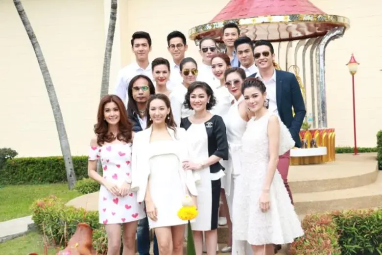 ได้ถือฤกษ์ดีจัดพิธีบวงสรวงเป็นที่เรียบร้อ...